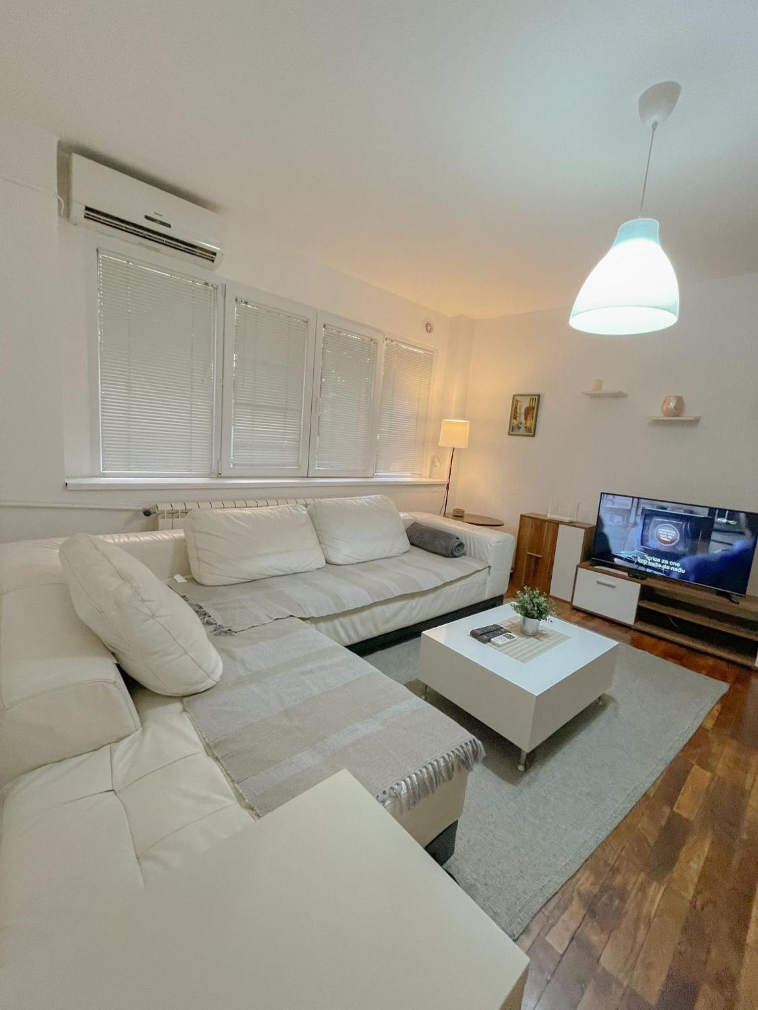 Slavija Mcd Apartment Belgrade Extérieur photo